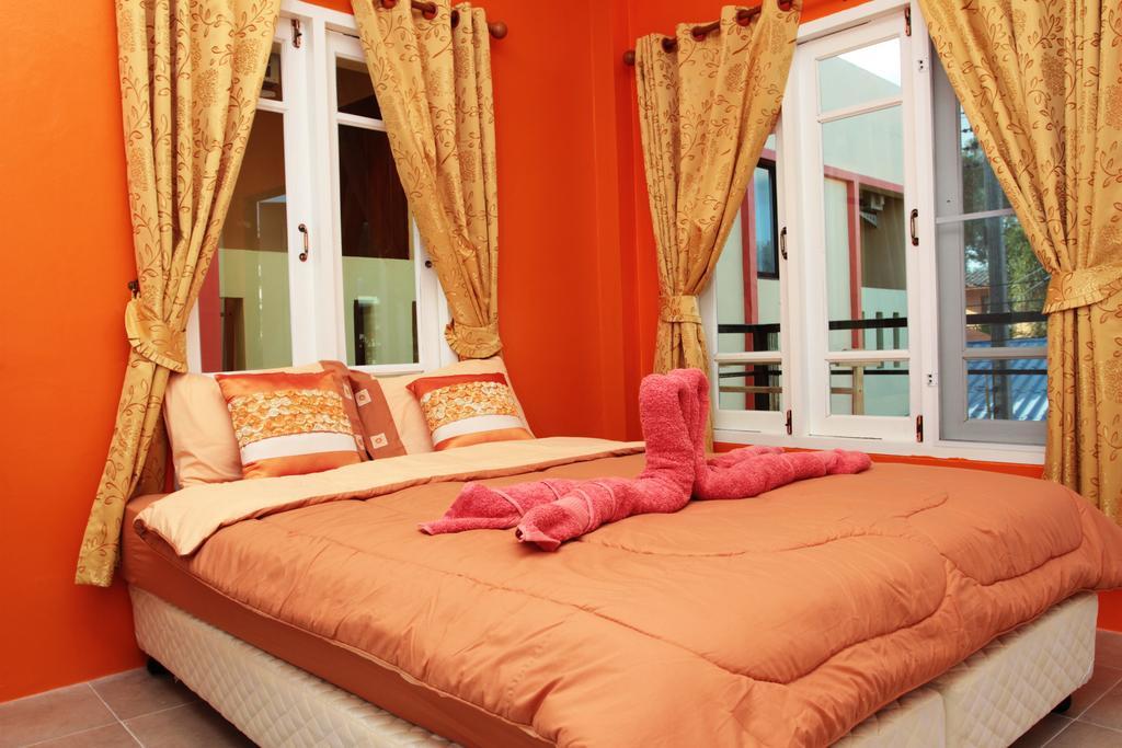 I-Talay Trio Hotel Koh Samet Exterior photo